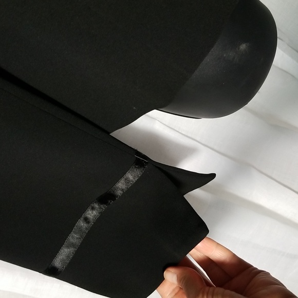 Sz 16 Black "Pierre Cardin" Tuxedo style jacket - Picture 2 of 9